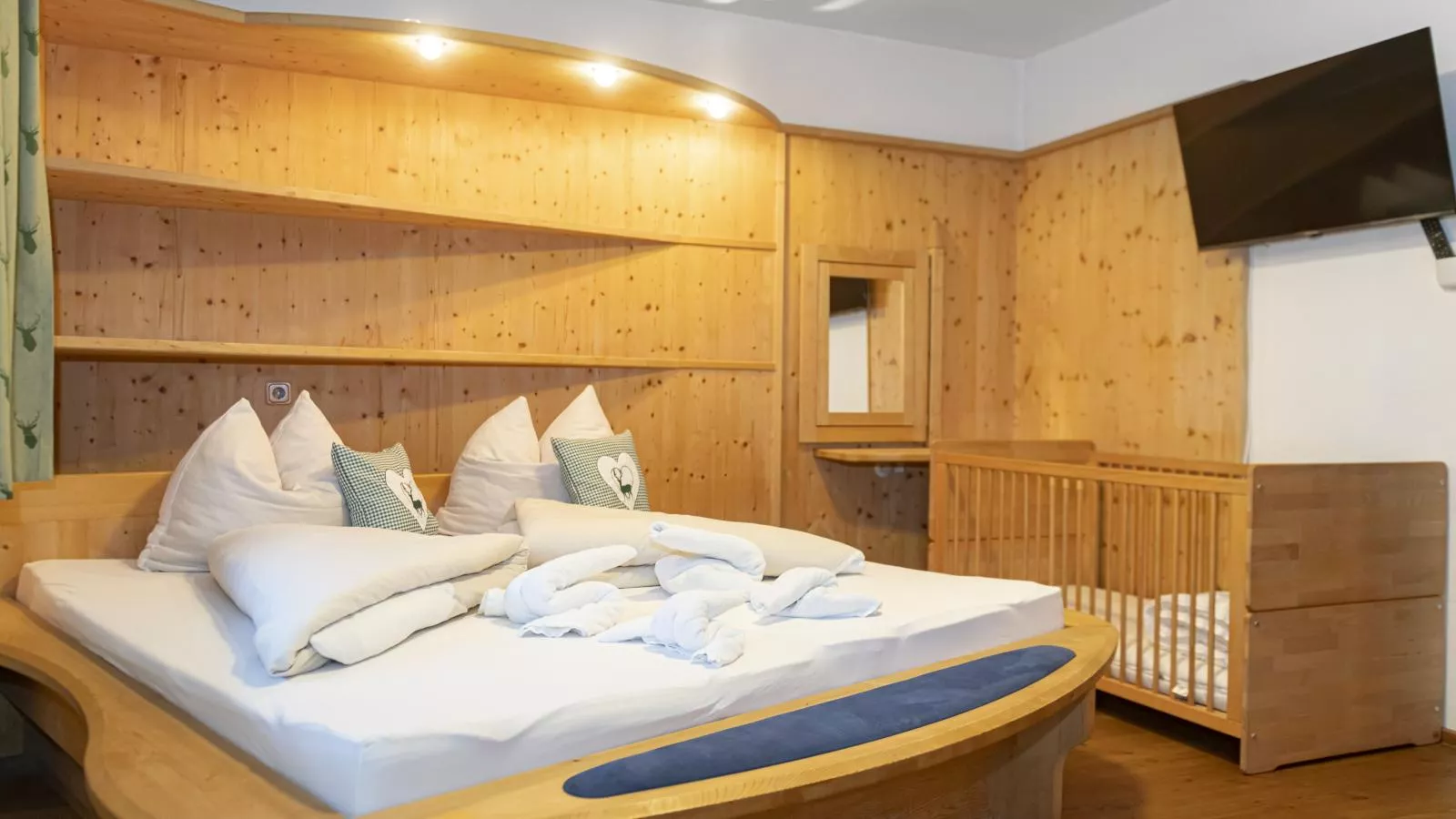 Platzhirsch-Bedroom