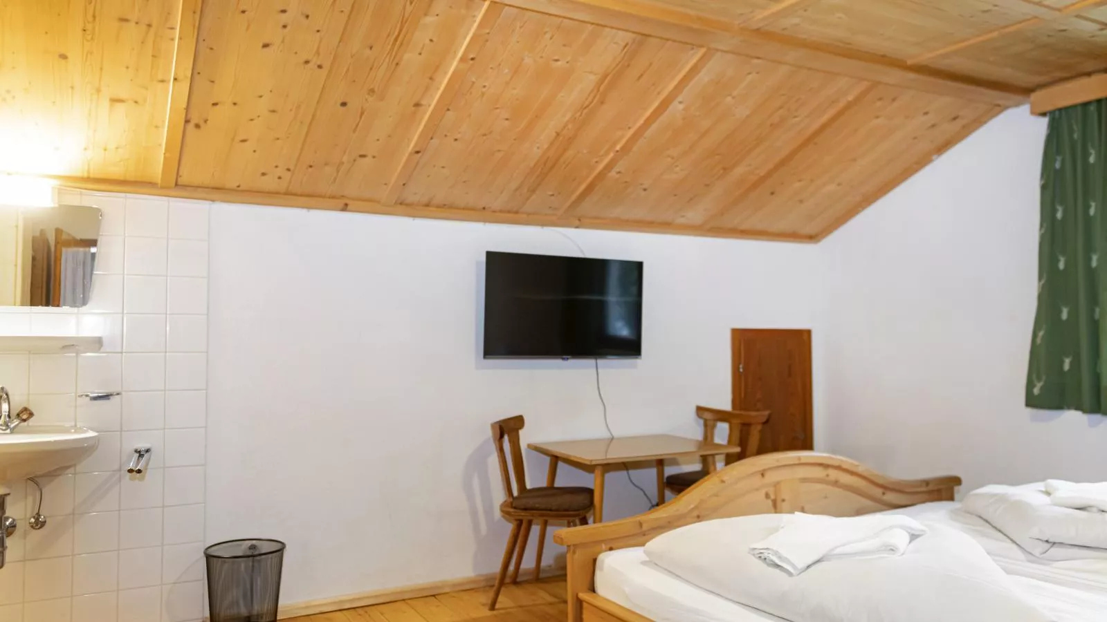 Platzhirsch-Bedroom