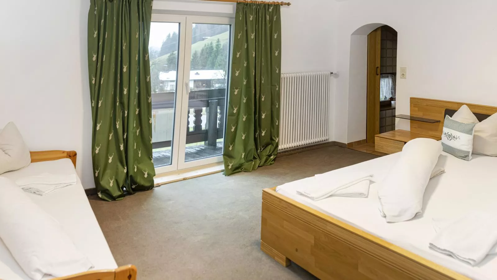 Platzhirsch-Bedroom