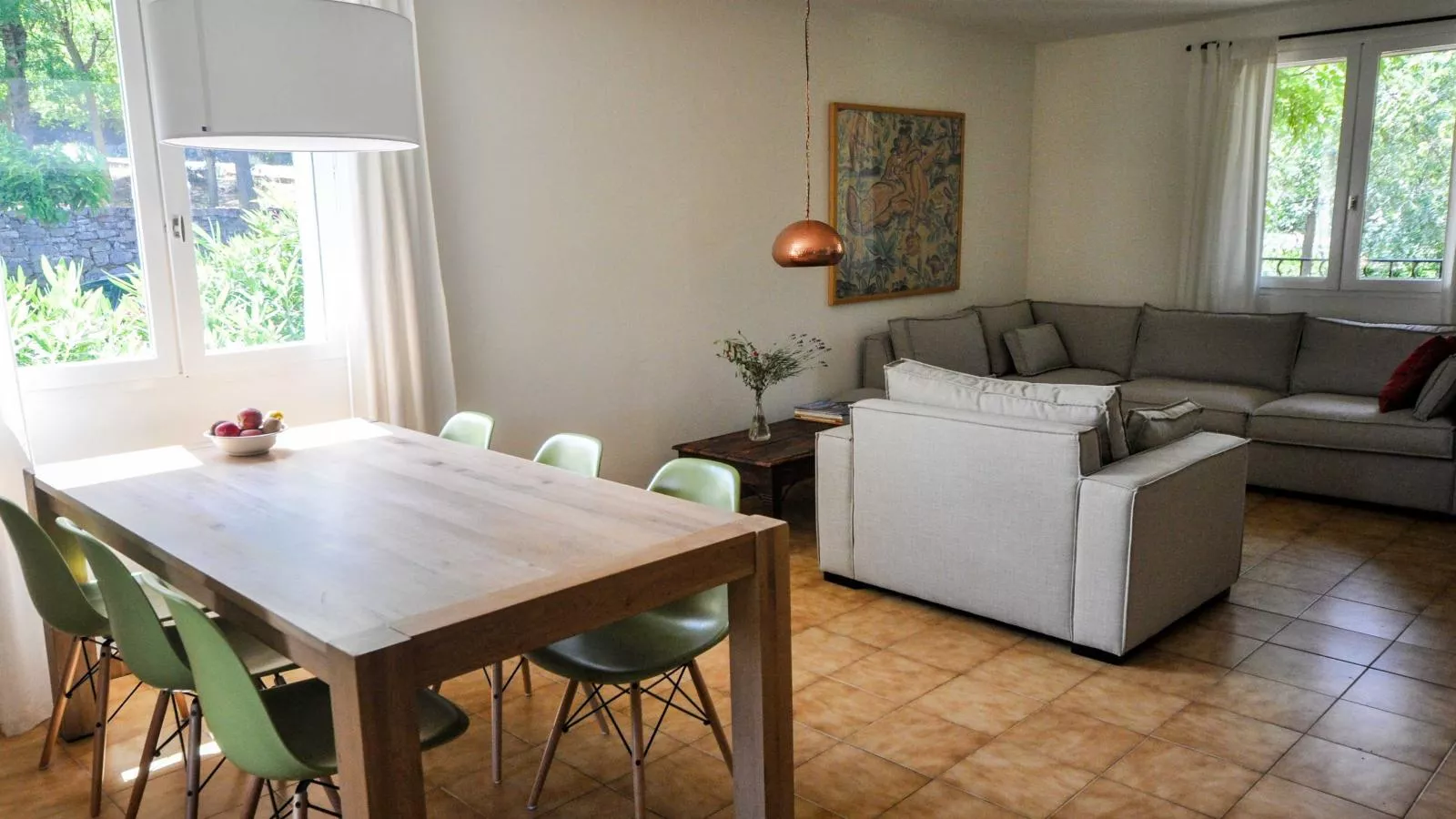 Le Paradis-Living room