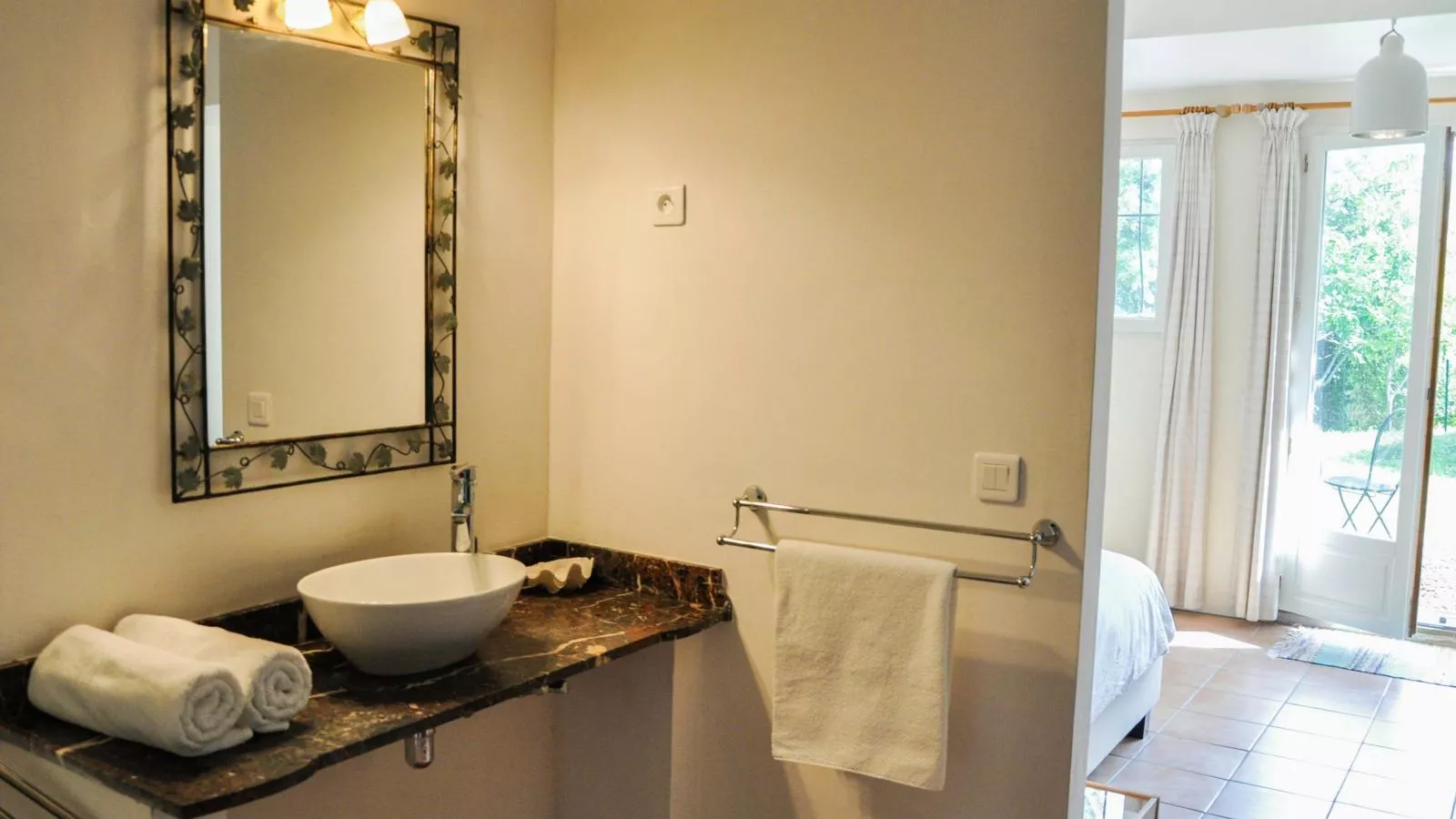 Le Paradis-Bathroom