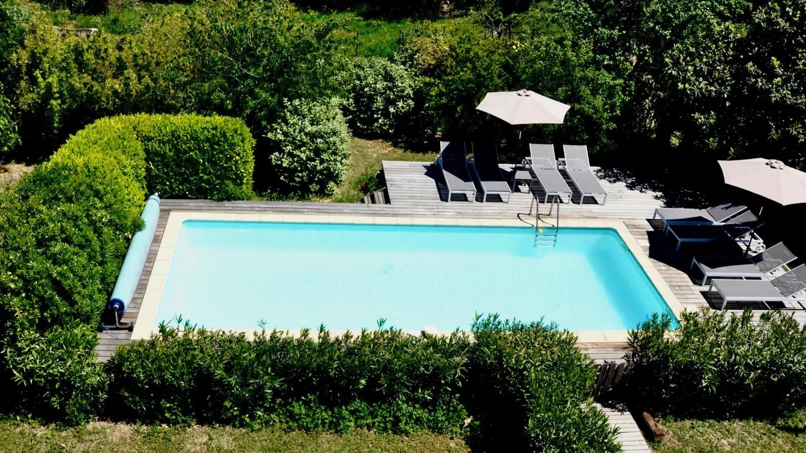 Le Paradis-Pool