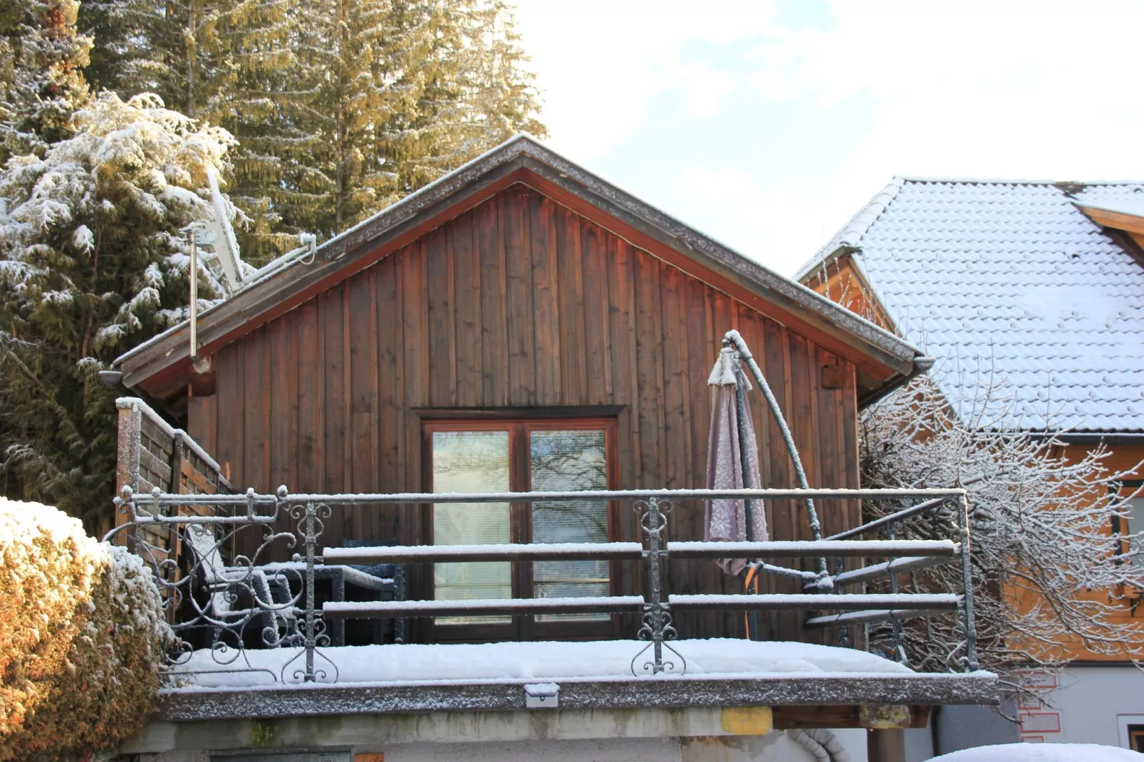 Chalet Mariapfarr-Außenbereich Winter