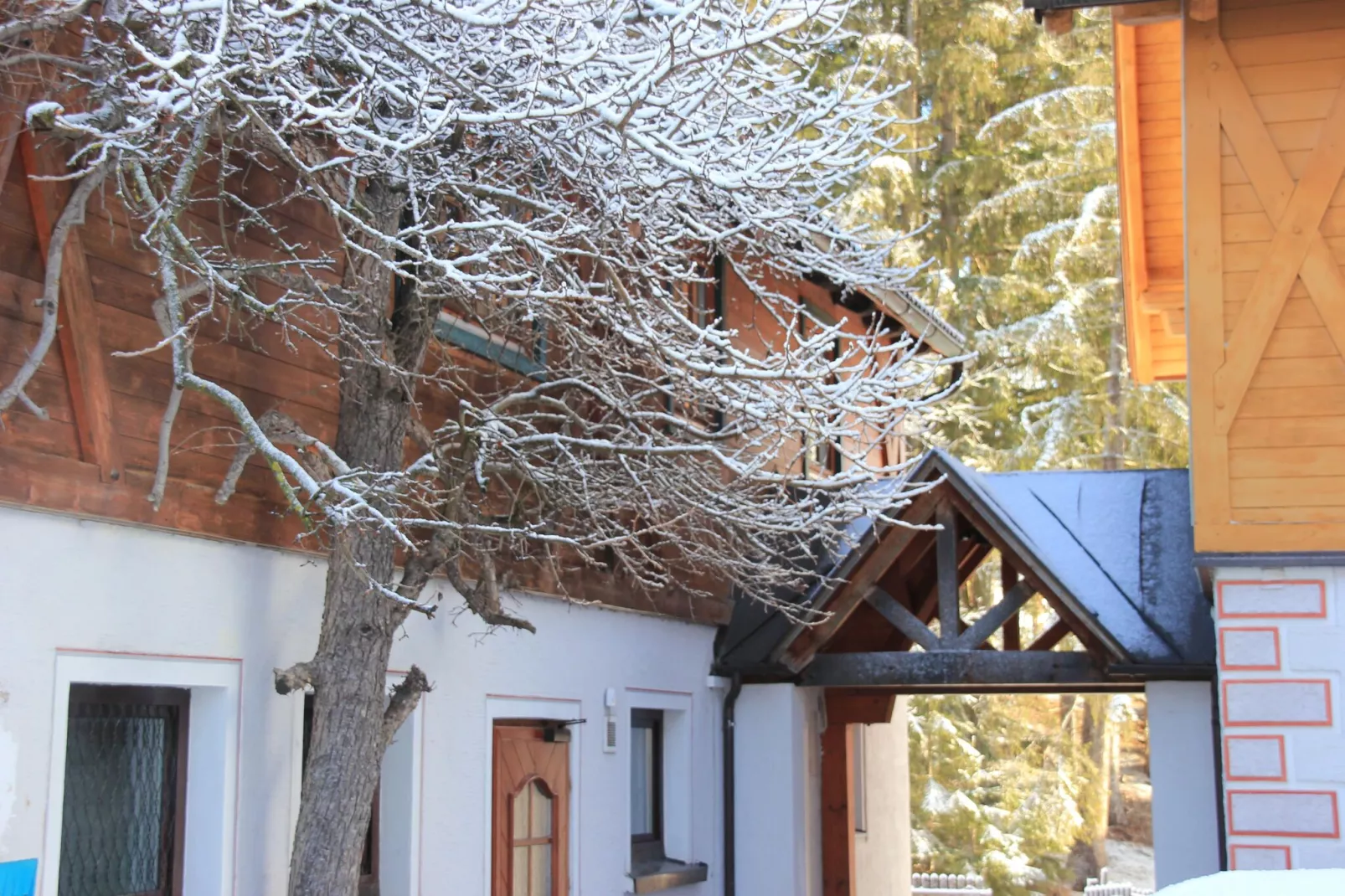 Chalet Mariapfarr-Außenbereich Winter