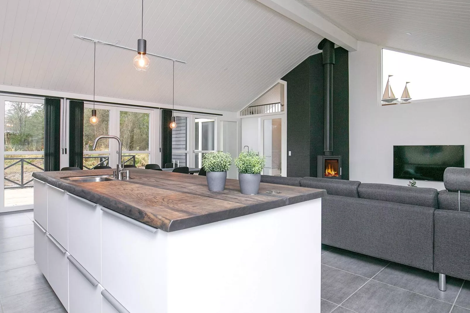 10 person holiday home in Jerup-Indoor