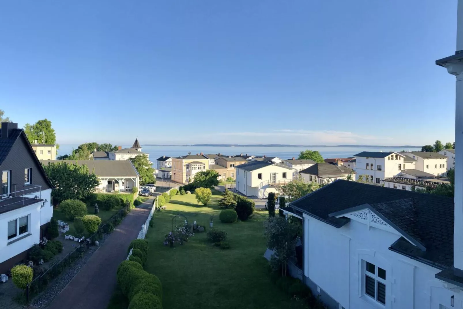 322890-View summer