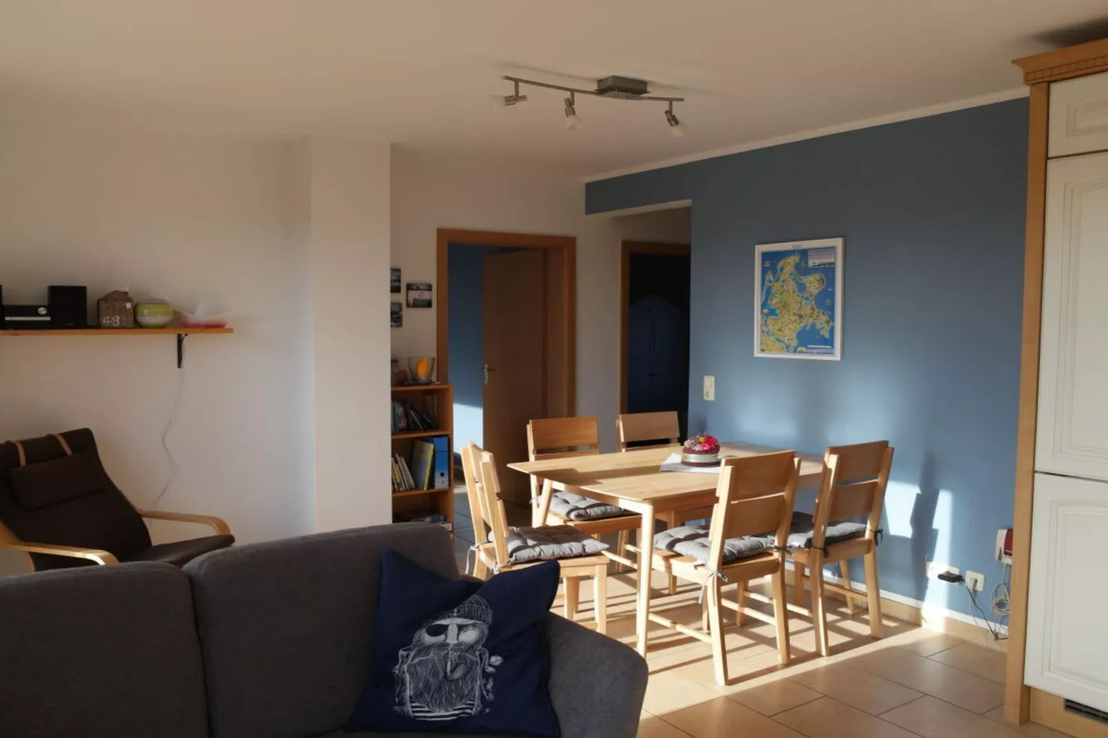 294365-Salle à manger