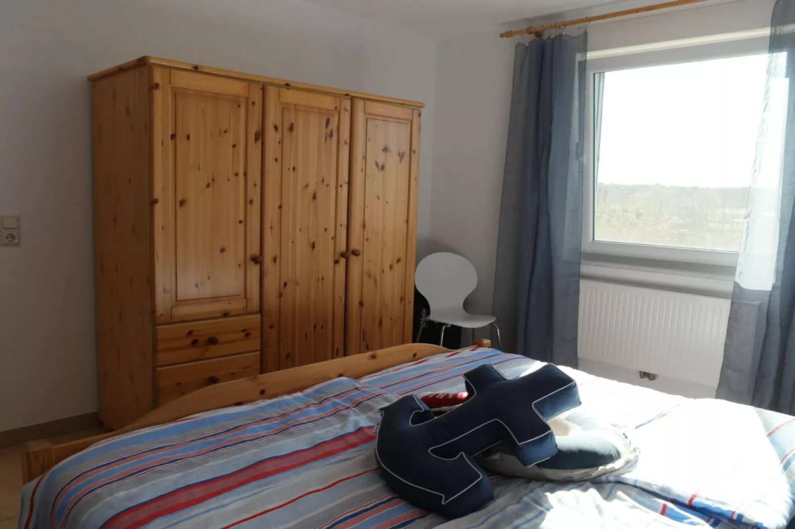 294365-Chambre