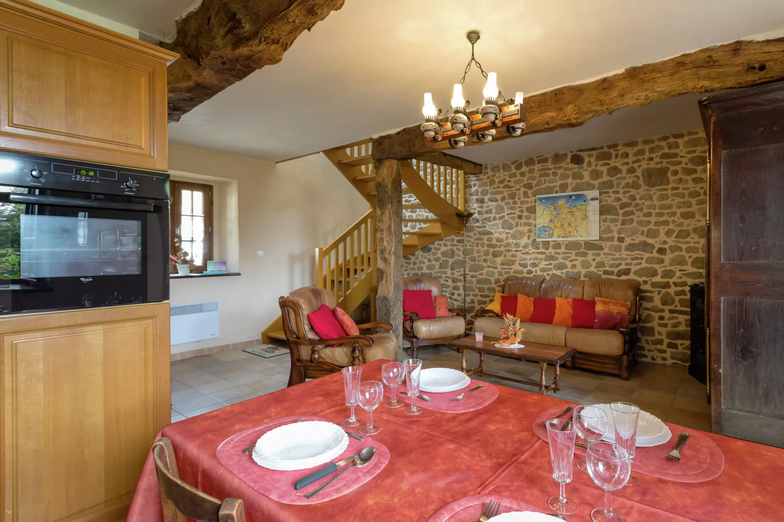 Maison à 1/2h du Mont Saint Michel-Dining room