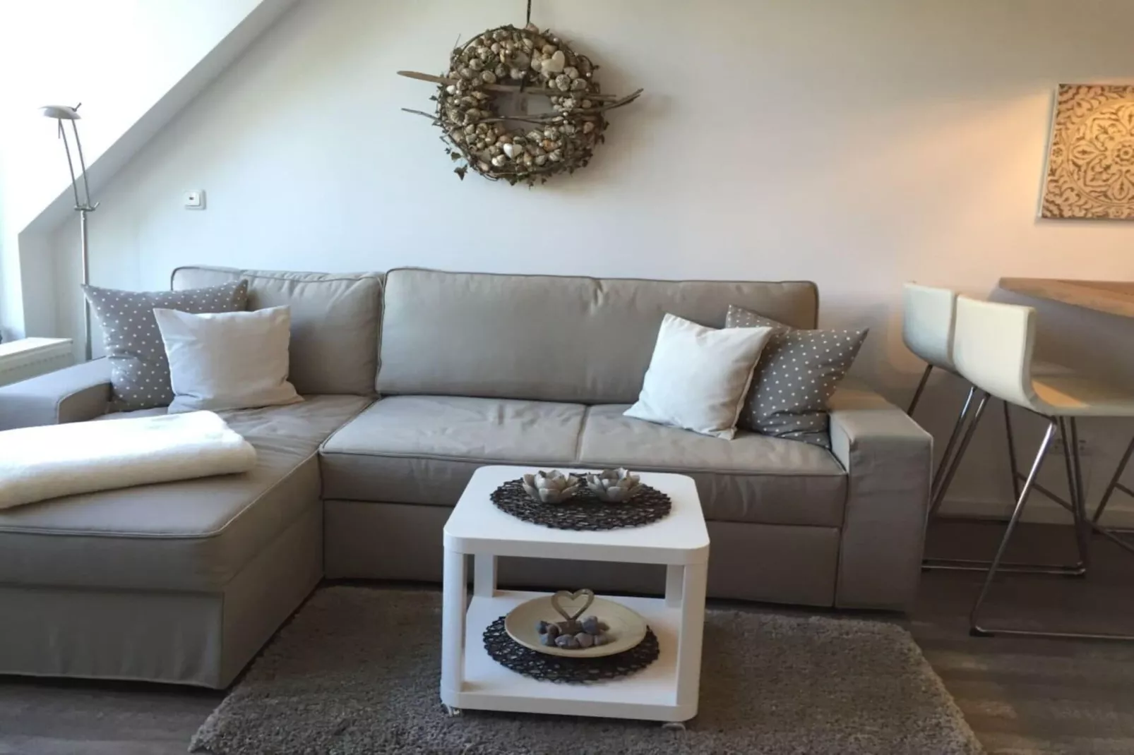 446606-Living room