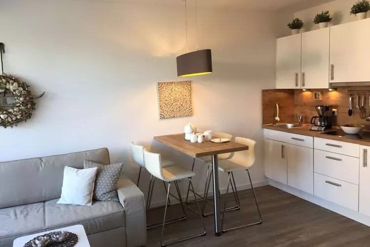 446606-Dining room