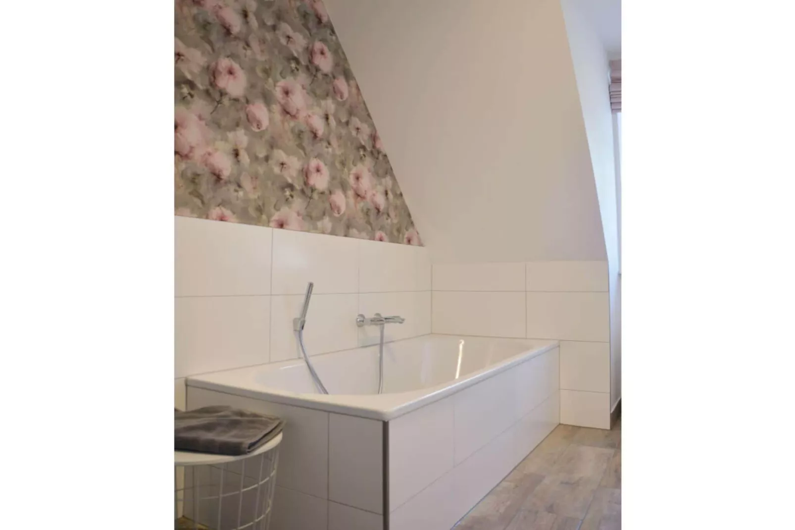 296937-Bathroom
