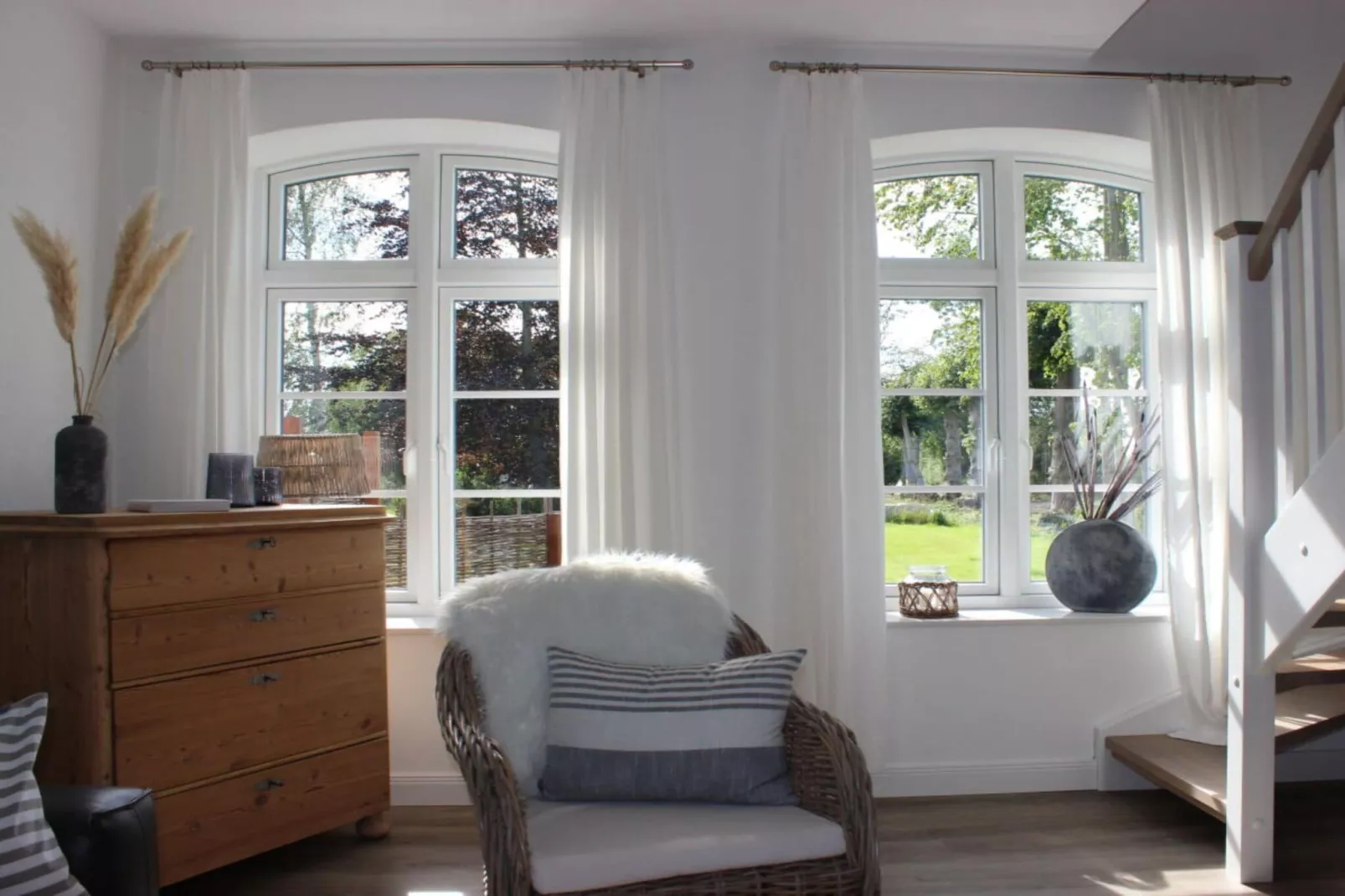296935-Living room