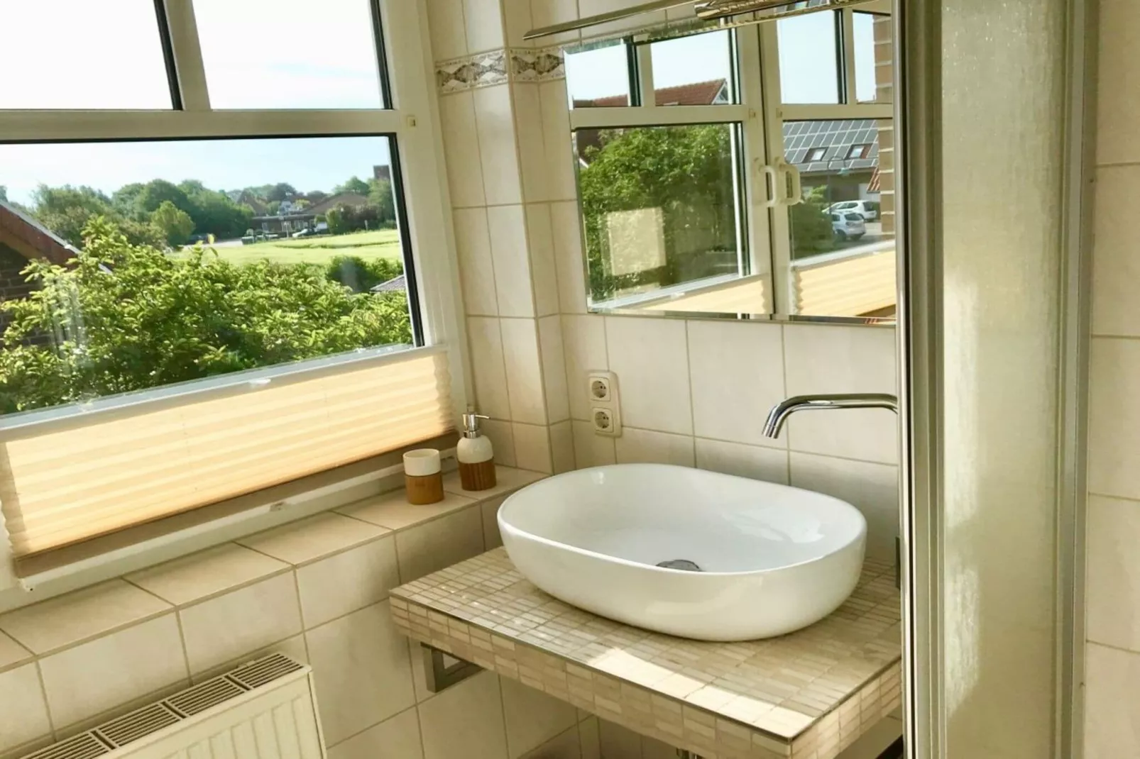 267119-Bathroom