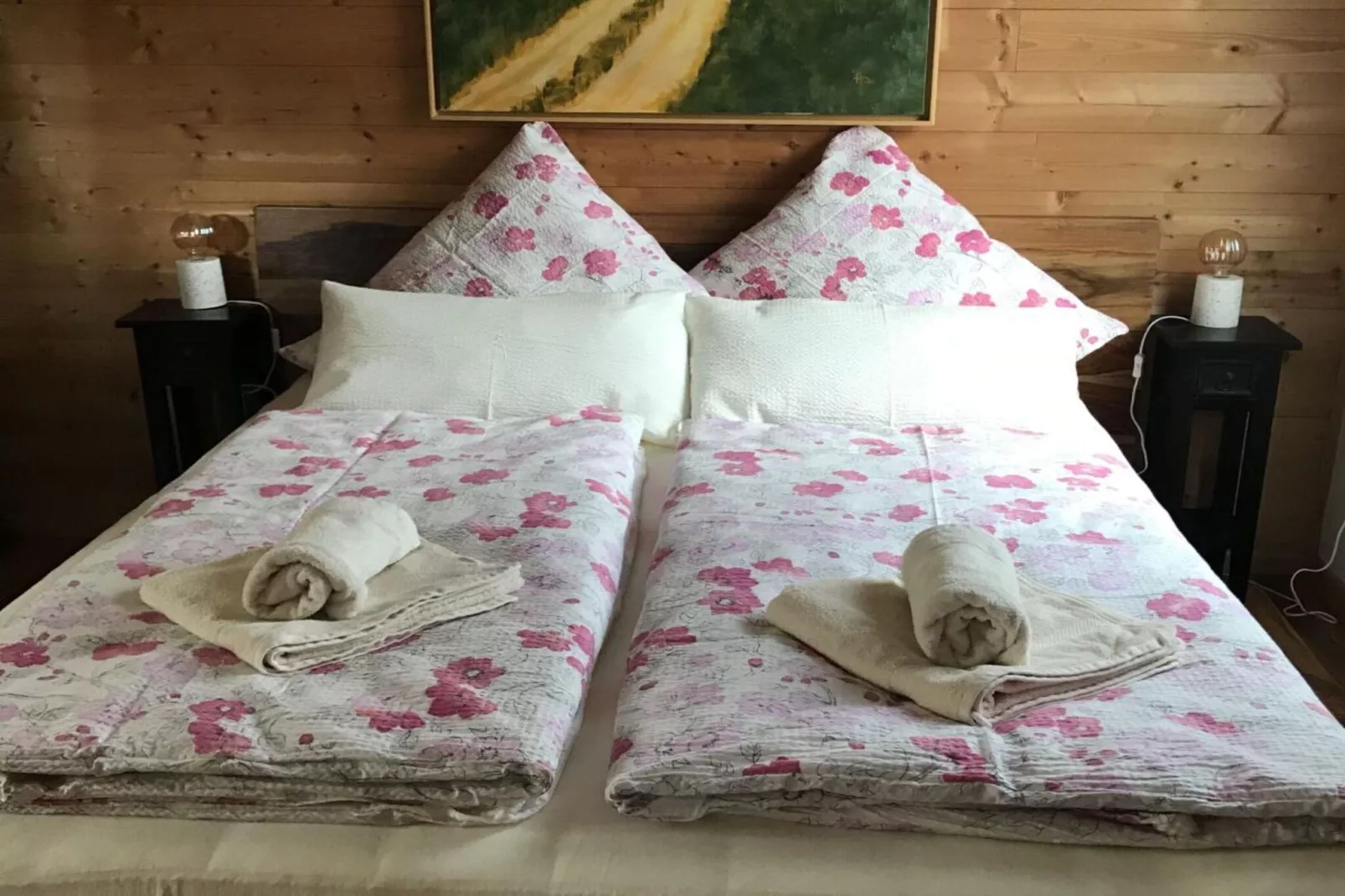 311218-Bedroom