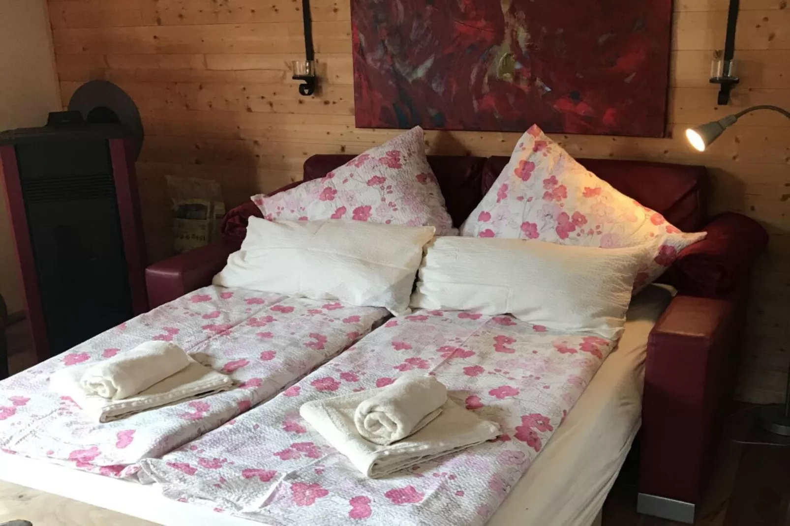 311218-Bedroom