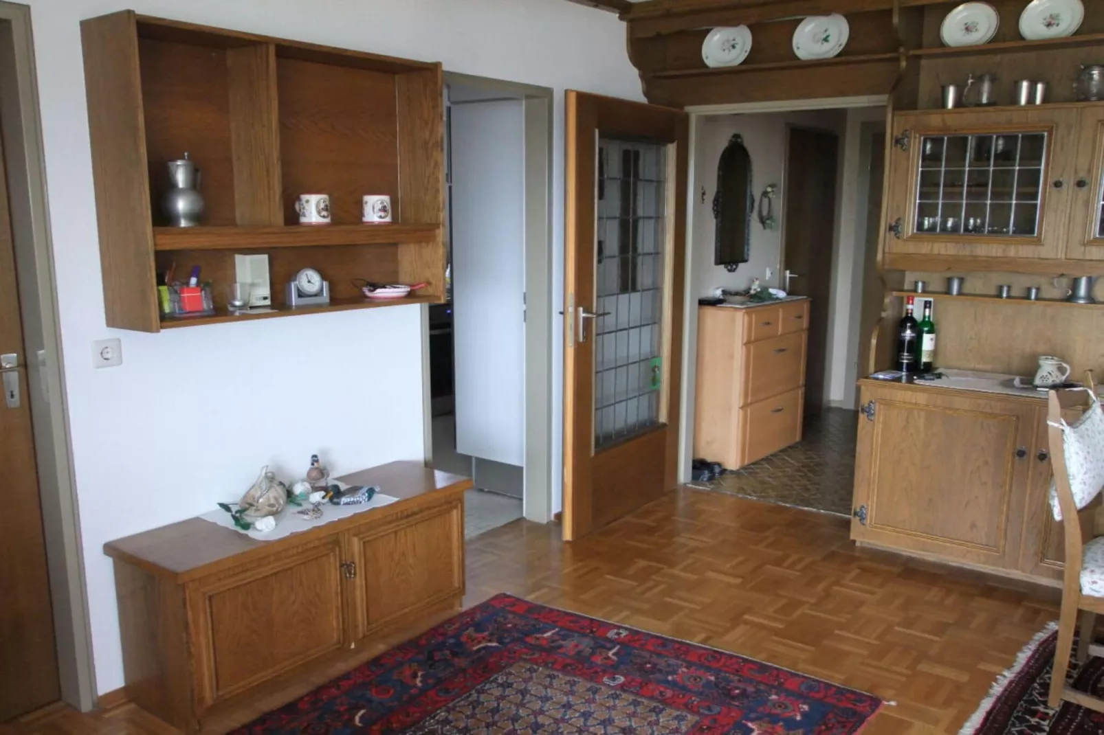 316971-Dining room