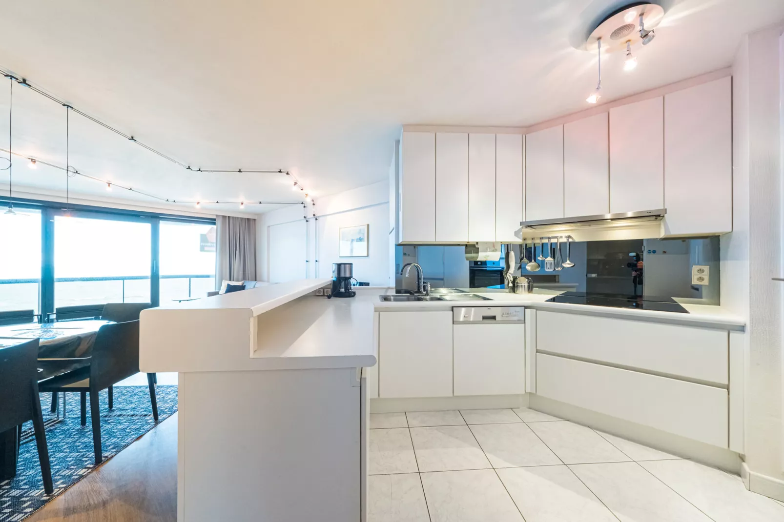 Prestige I 0702-Kitchen