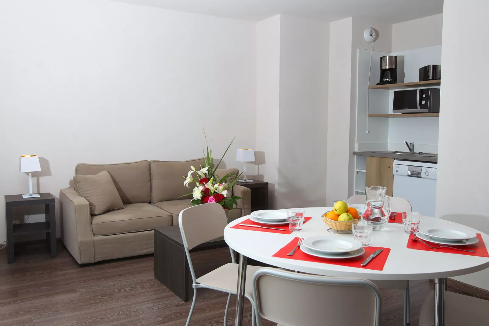 Le Domaine du Mont 4-Dining room