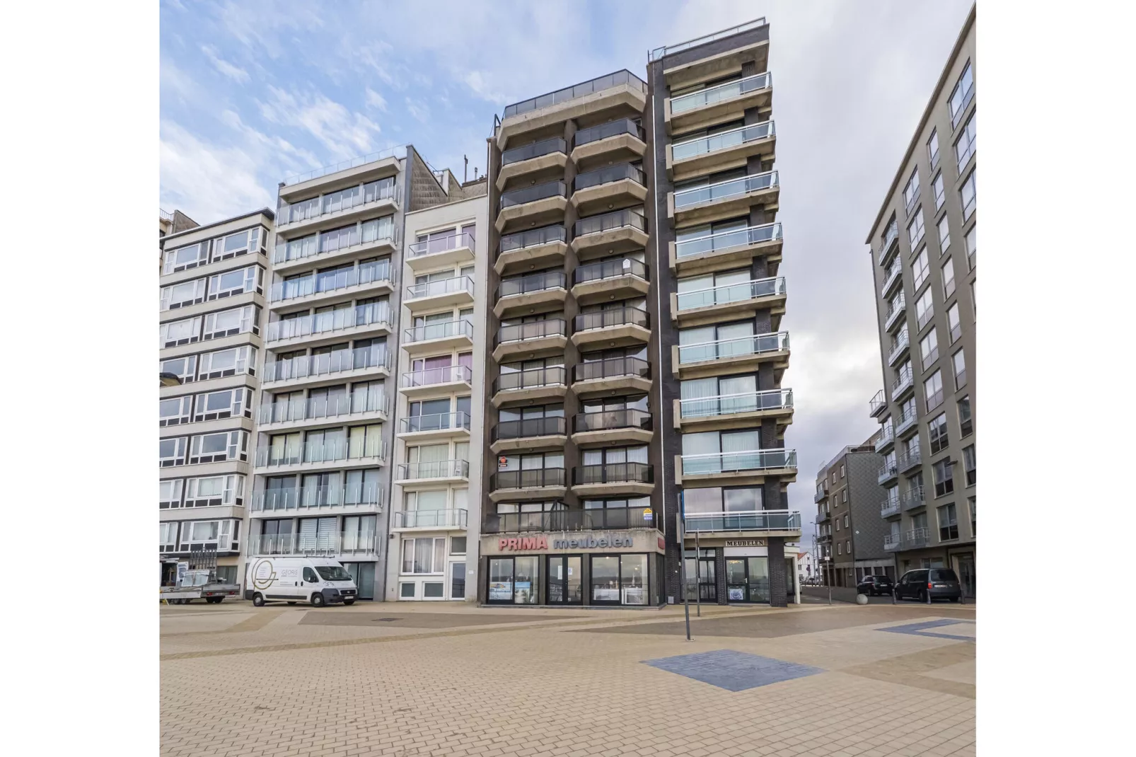 Prestige I 1001-Exterior summer
