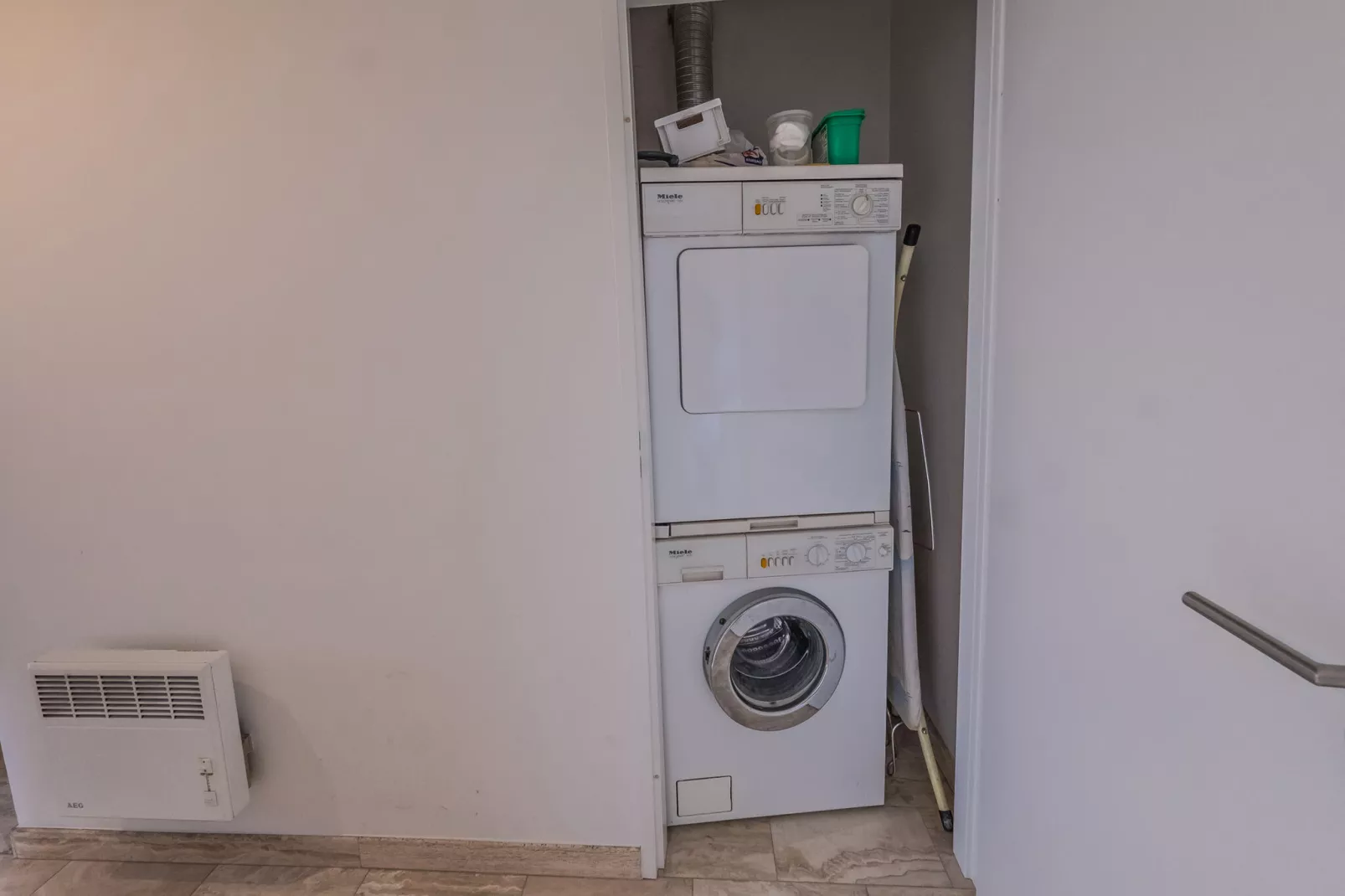 Prestige I 1001-Facilities