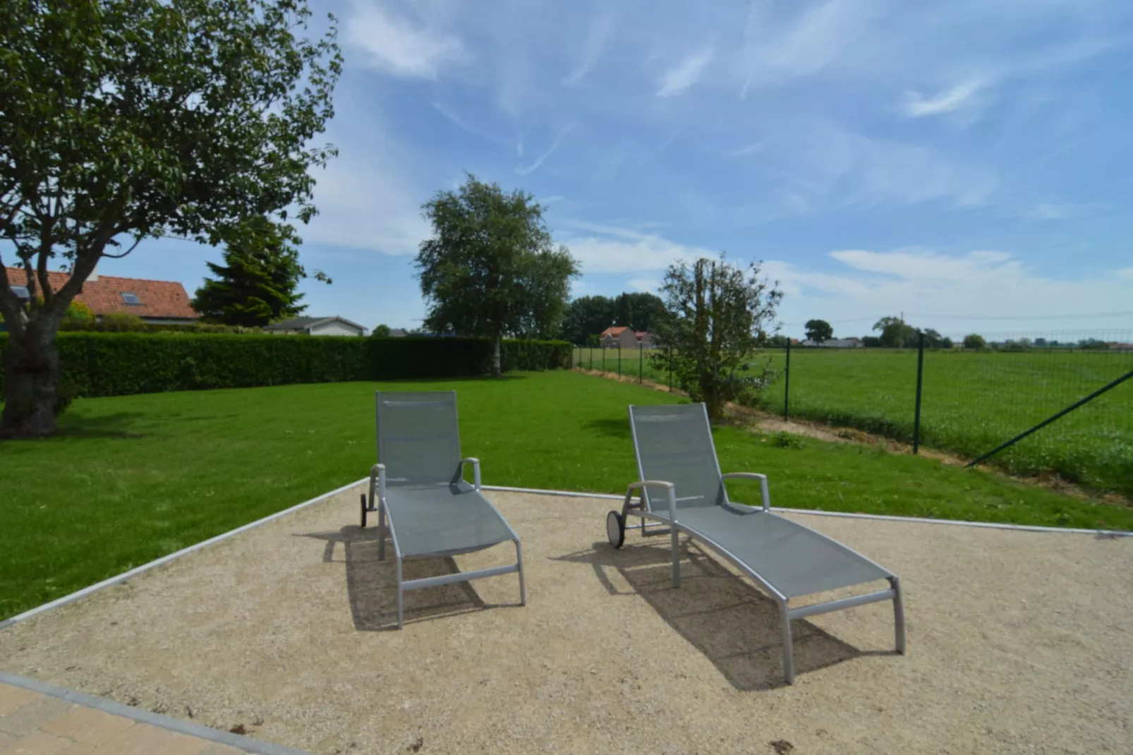 In 't Genot-Gardens summer