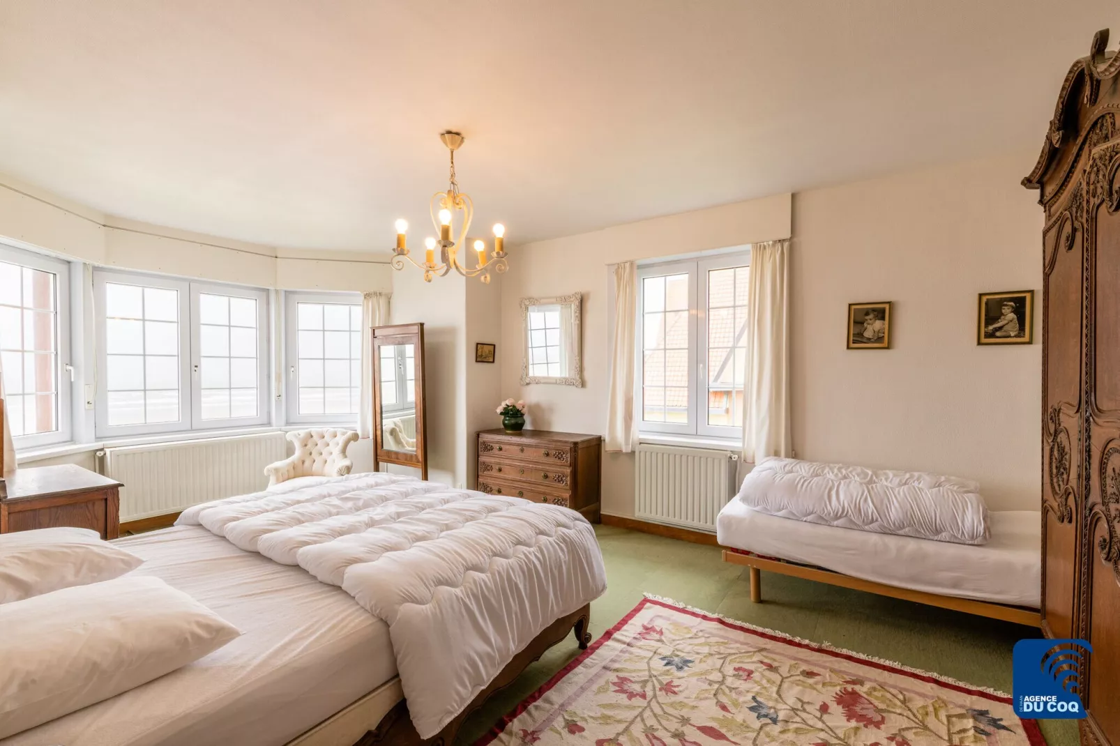 Ma Normandie V-Bedroom