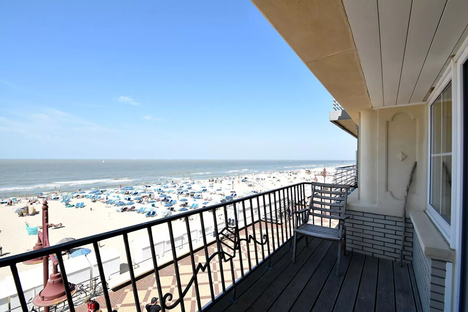 Gianina 0201-View summer