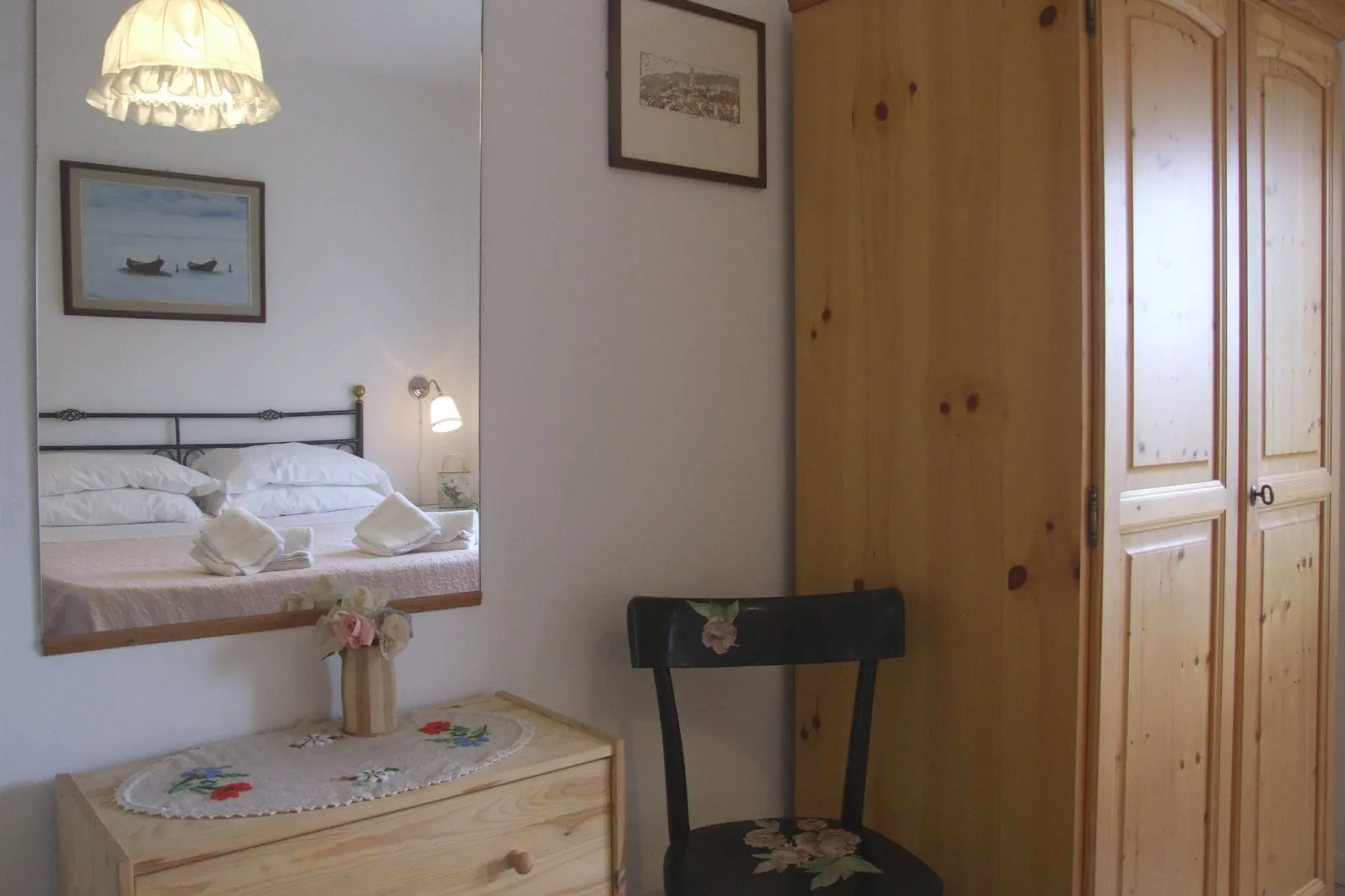Agrifogli Peonia-Bedroom