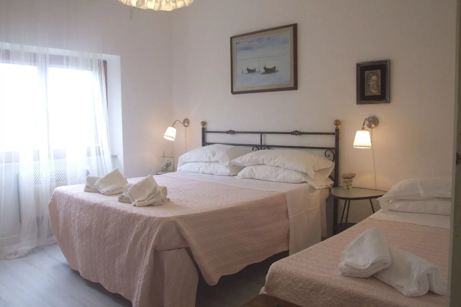 Agrifogli Peonia-Bedroom