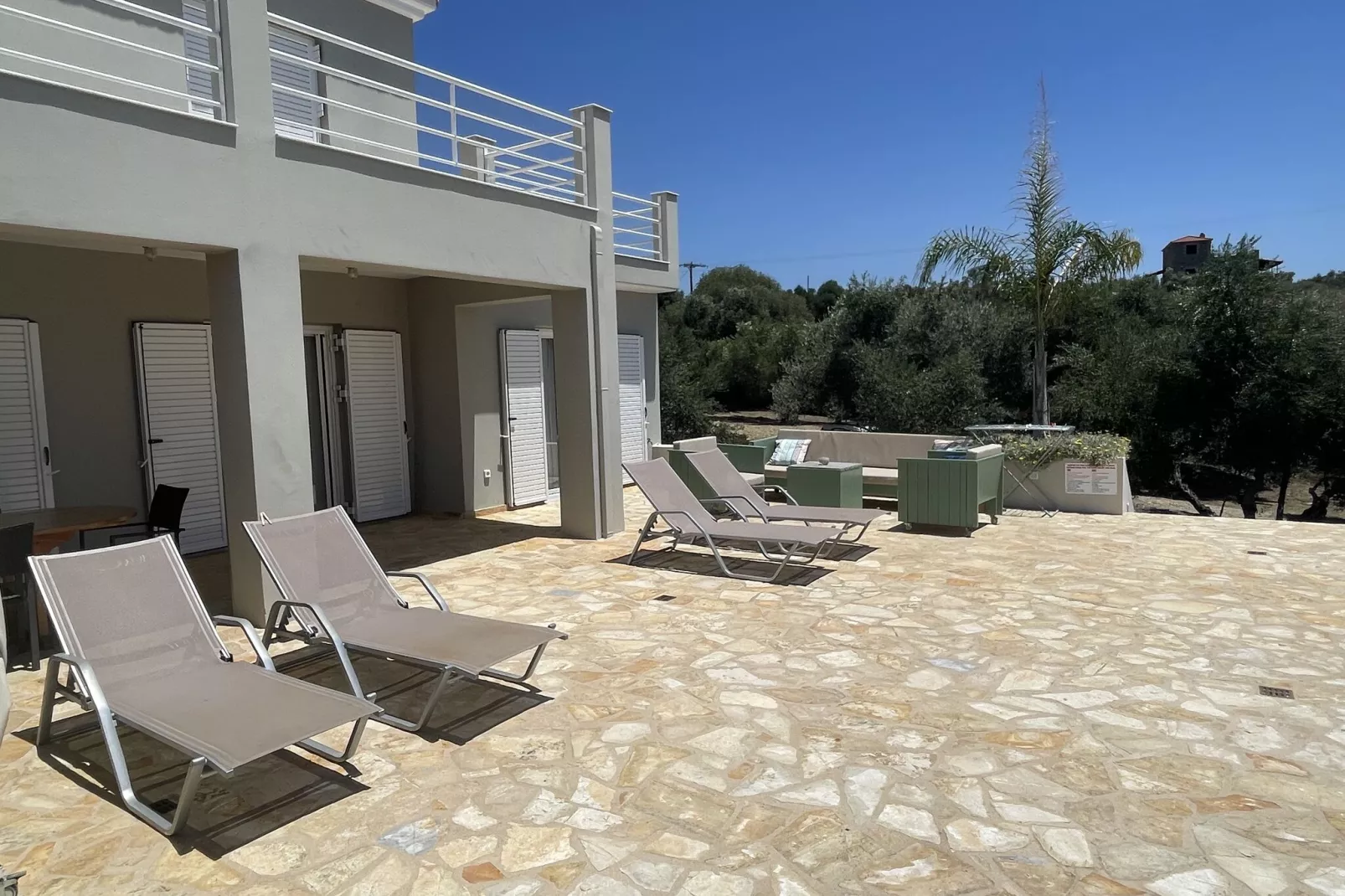 Villa Elia-Balcon-terrasse