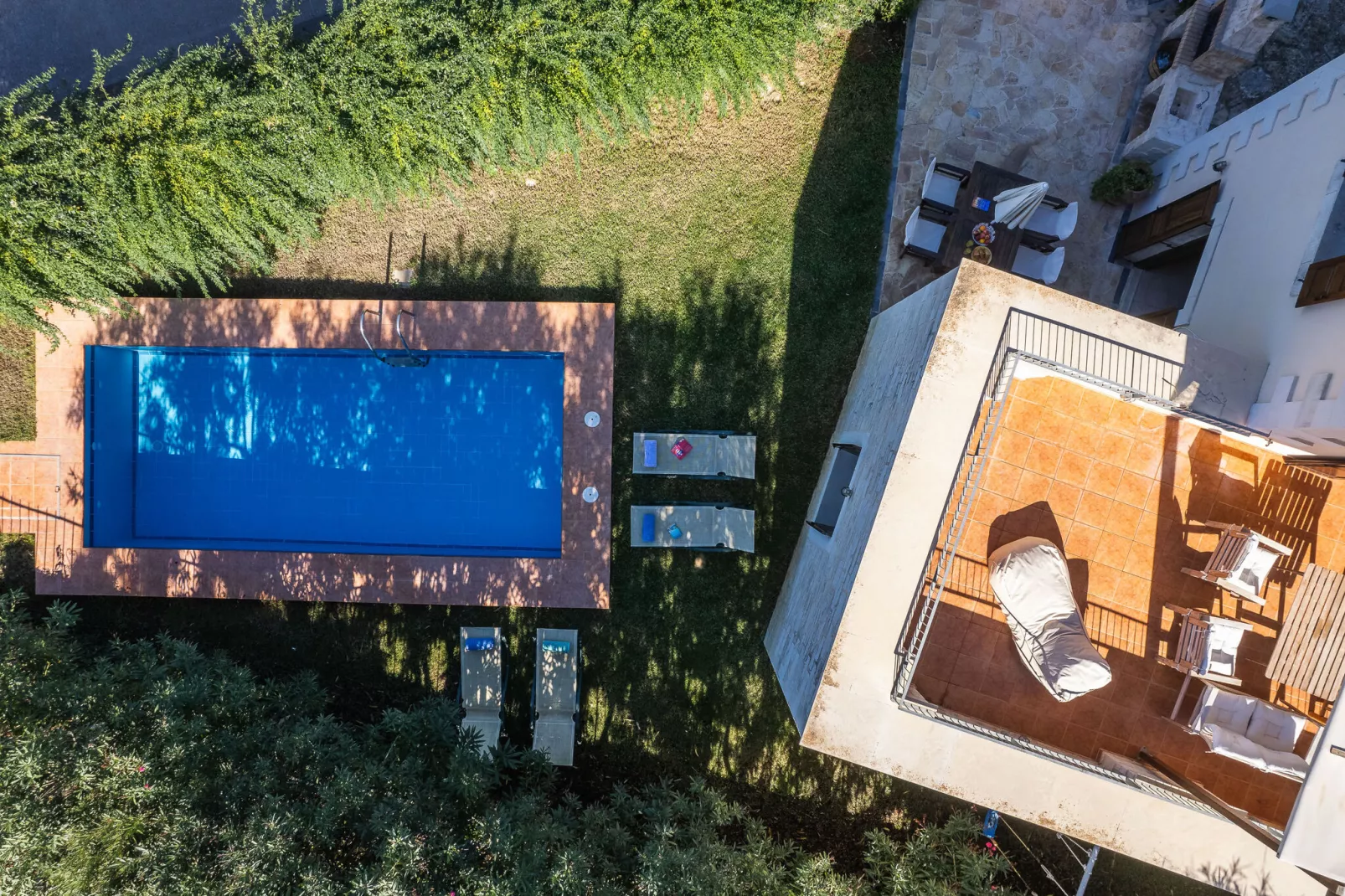 Villa Almond-Atmosphere