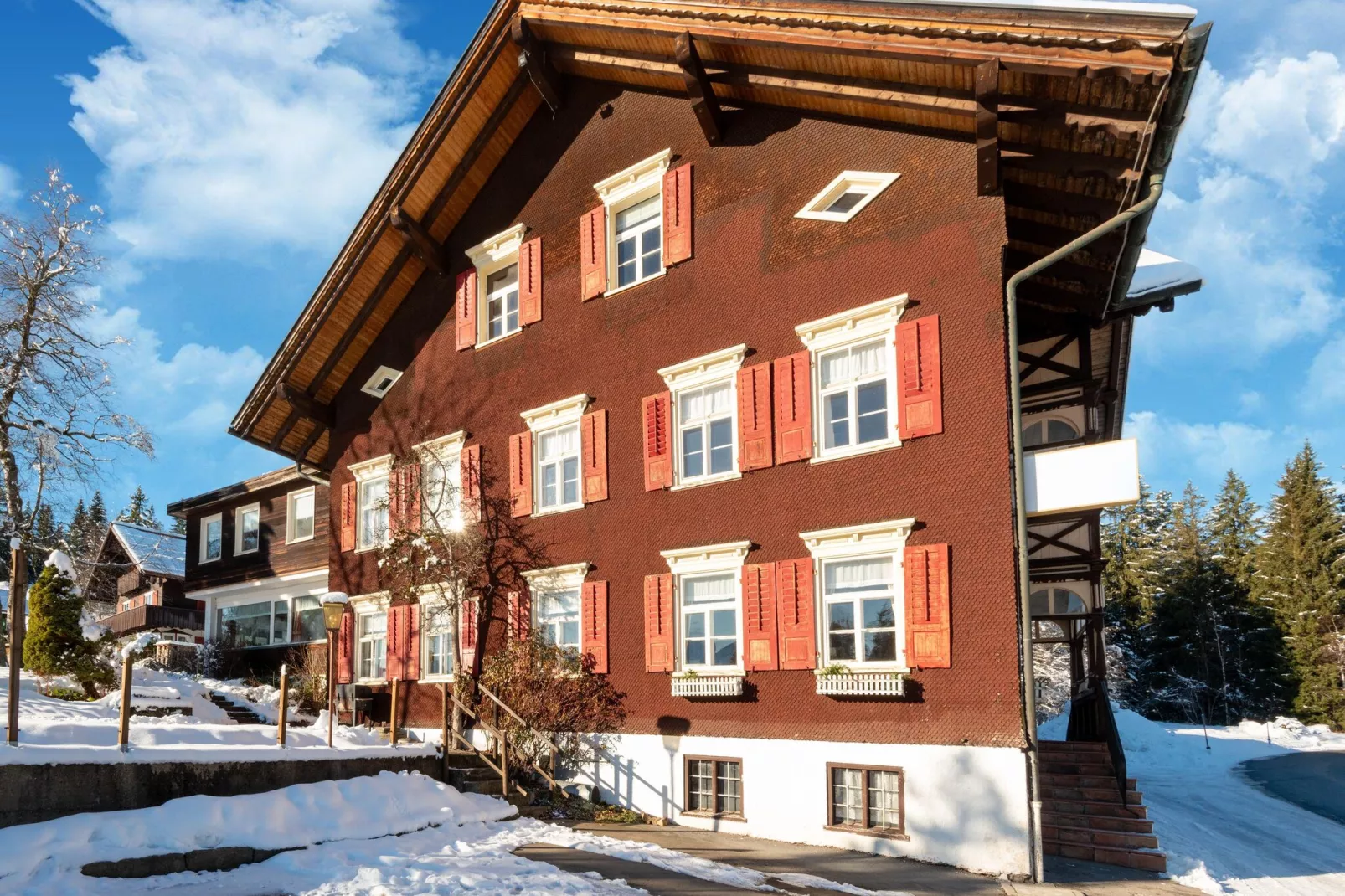 Apartment 3-Exterior winter