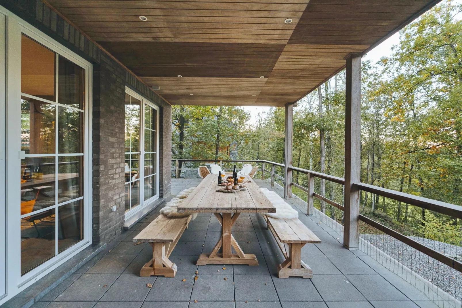 Brocard-Terrace balcony