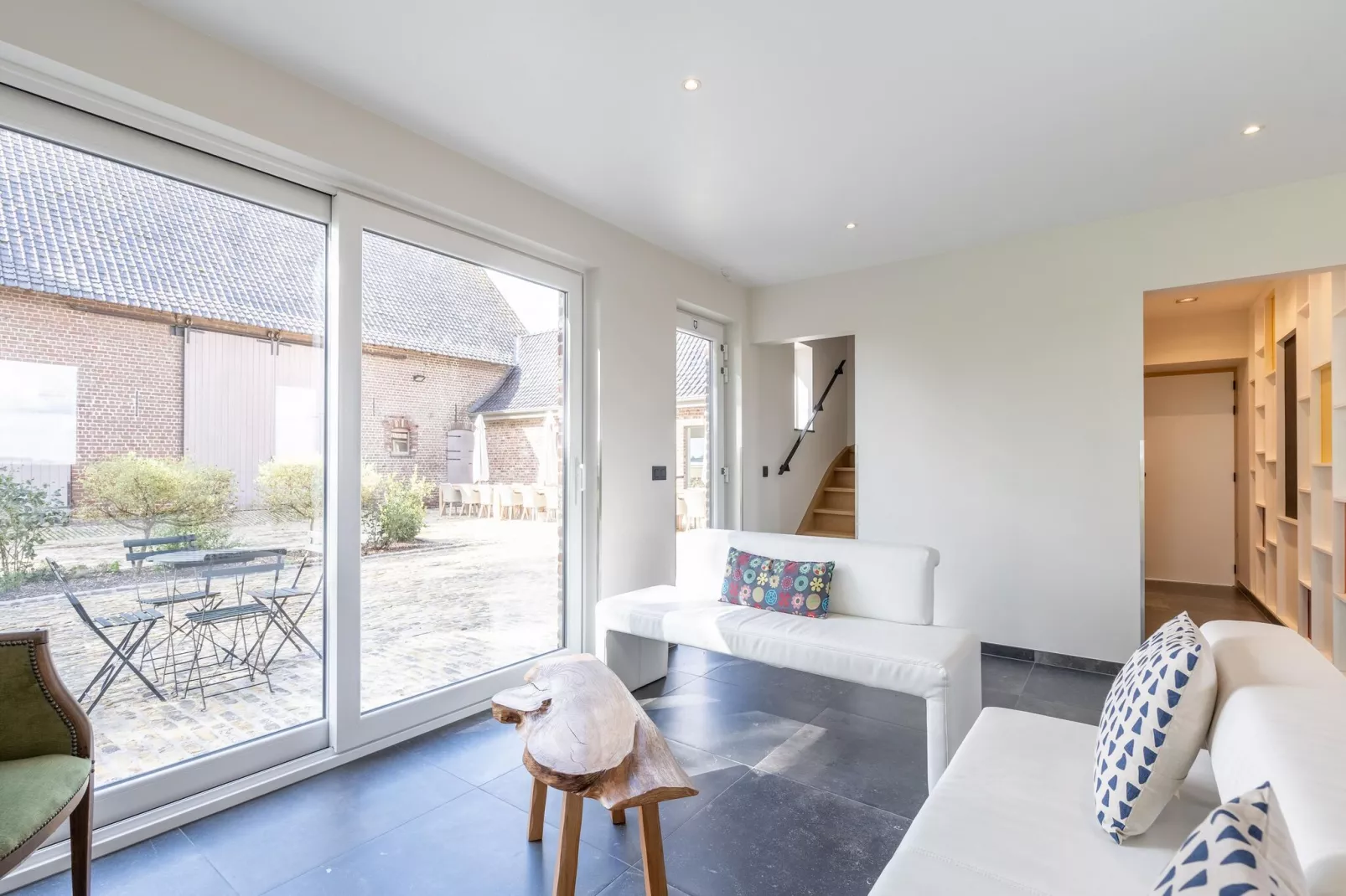 De Korte Lindehoeve-Living room