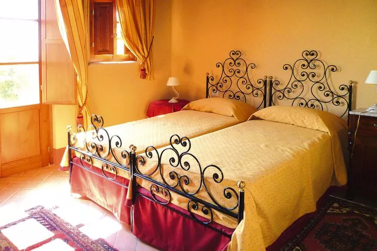 Agriturismo Cima alla Serra Pisa Bilo piano terra o primo piano-Schlafzimmer