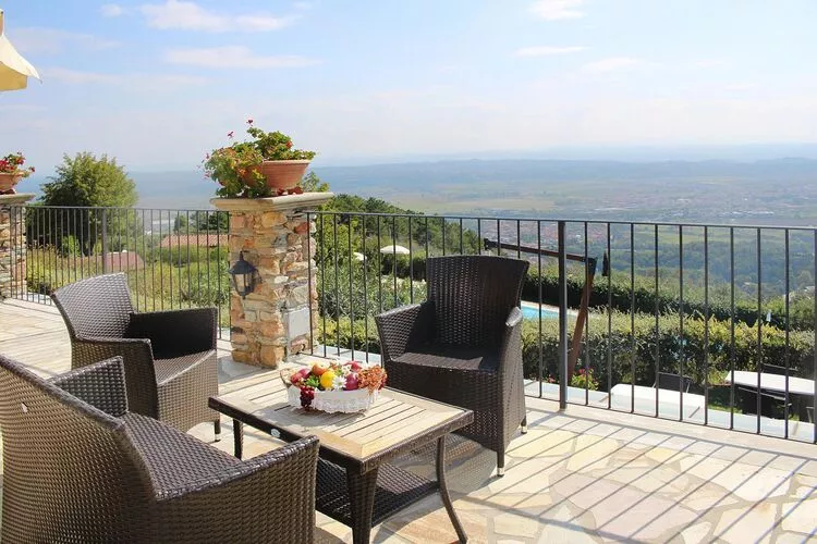 Agriturismo Cima alla Serra Pisa Bilo piano terra o primo piano-Terrasse