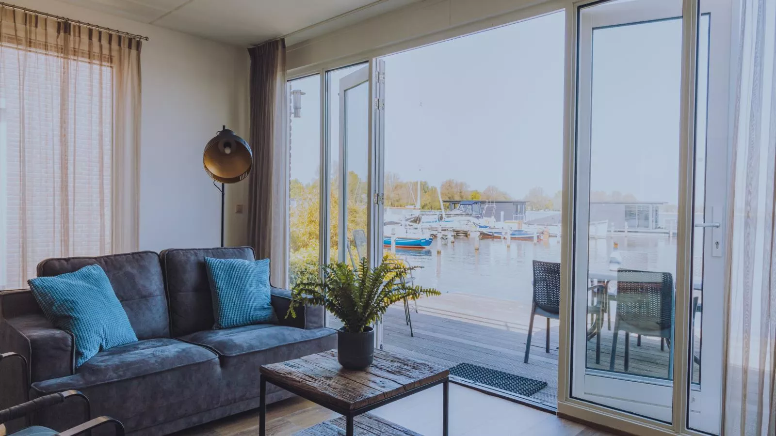 Westergeest-Living room