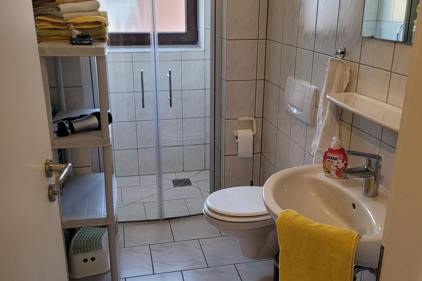 Fewo Wattkieker - Wattseite-Badezimmer