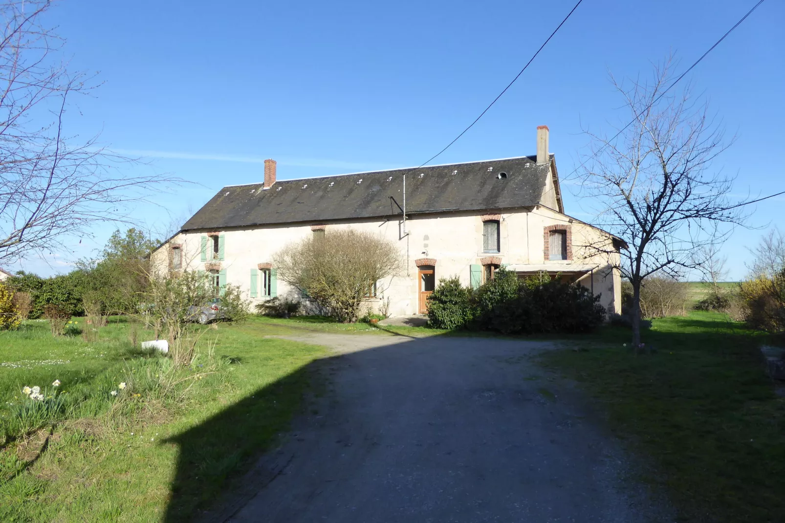 Gite 6 pers près de Châteauroux-Außenbereich Sommer