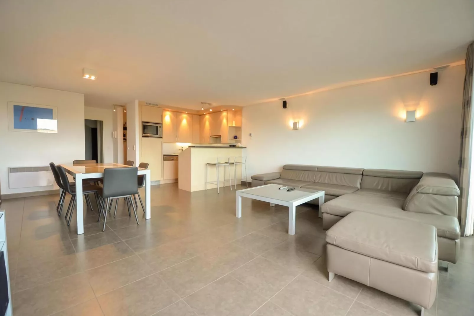 PLAZA A1/A1A12-Kitchen