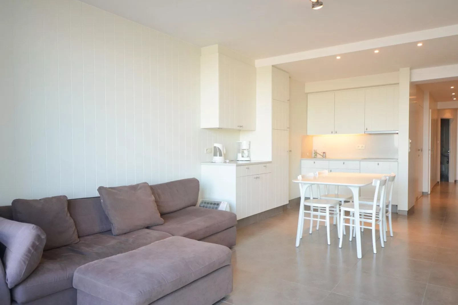 BRITANNI/BRIT0601-Living room