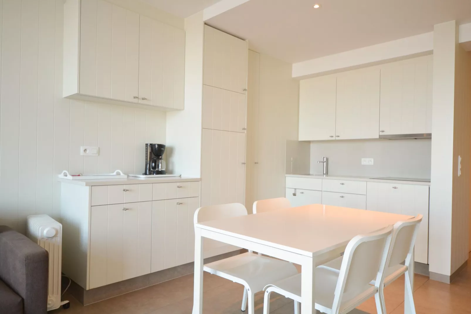 BRITANNI/BRIT0501-Kitchen