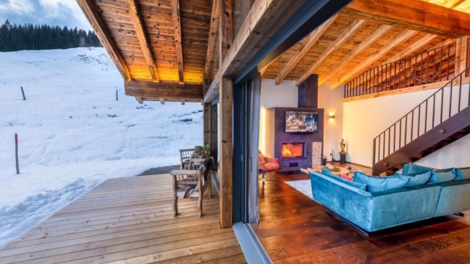 Mountain Hide-Away-Terrassenbalkon