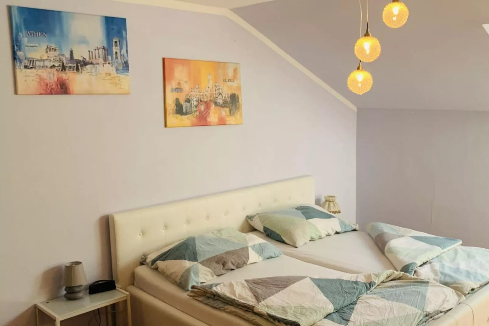 131052-Bedroom