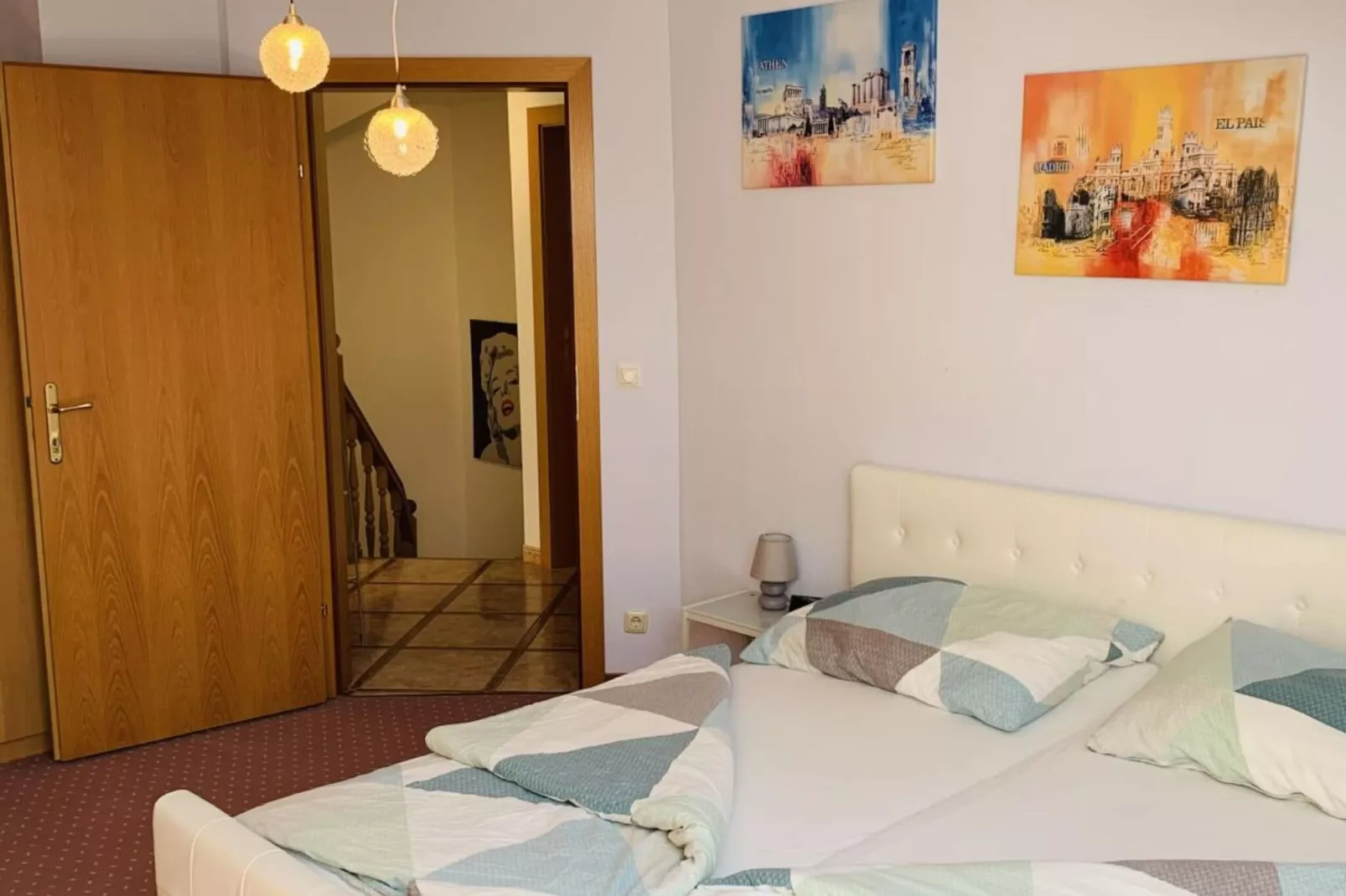 131052-Bedroom