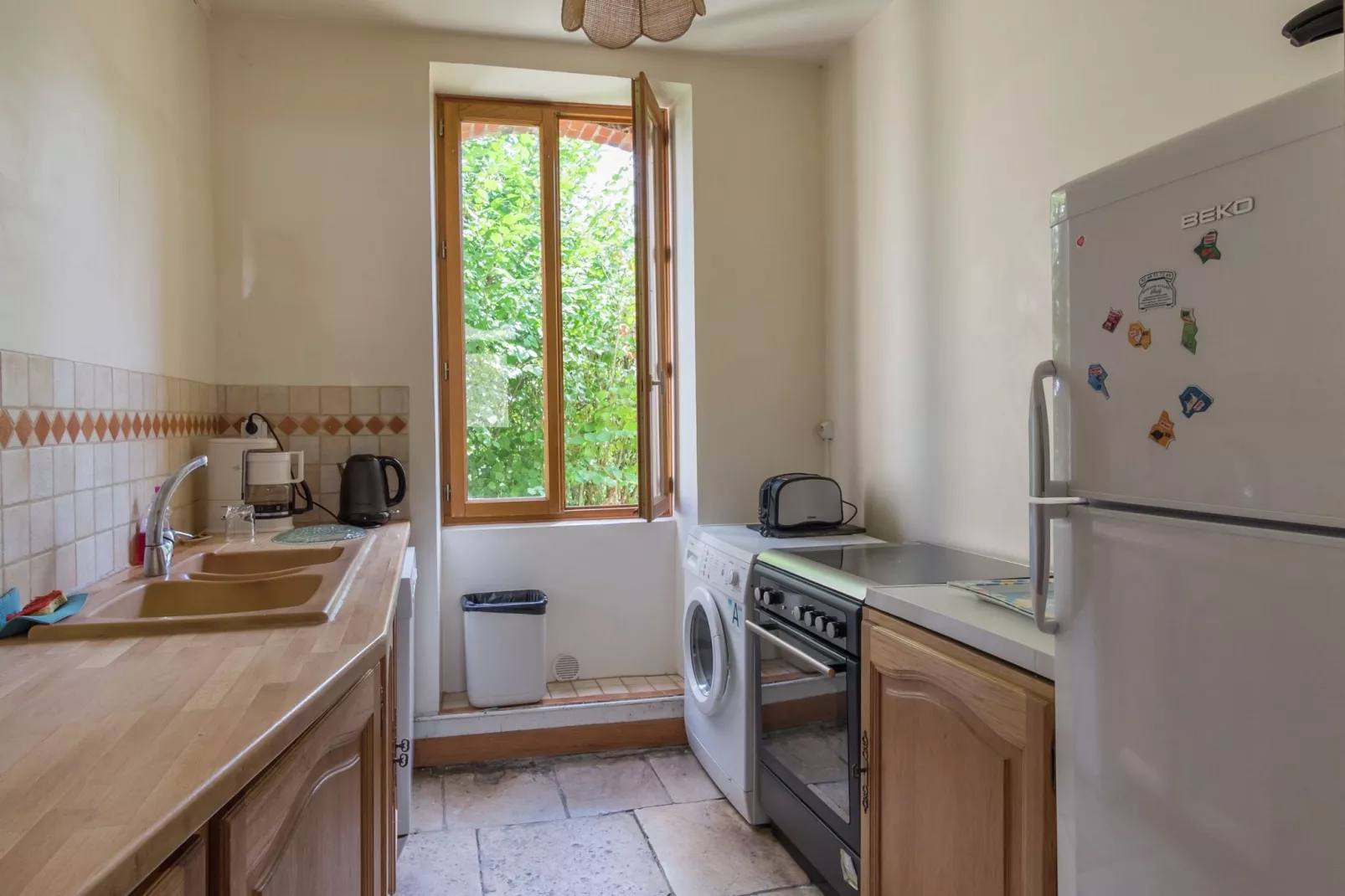 Gite 6 pers près de Châteauroux-Küche