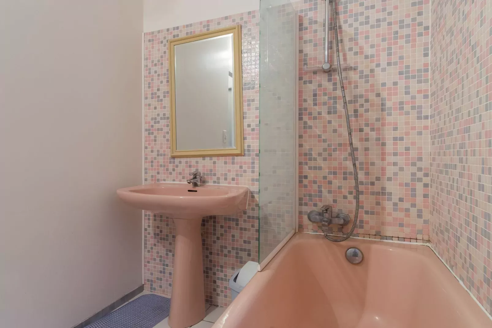 Gite 6 pers près de Châteauroux-Badezimmer