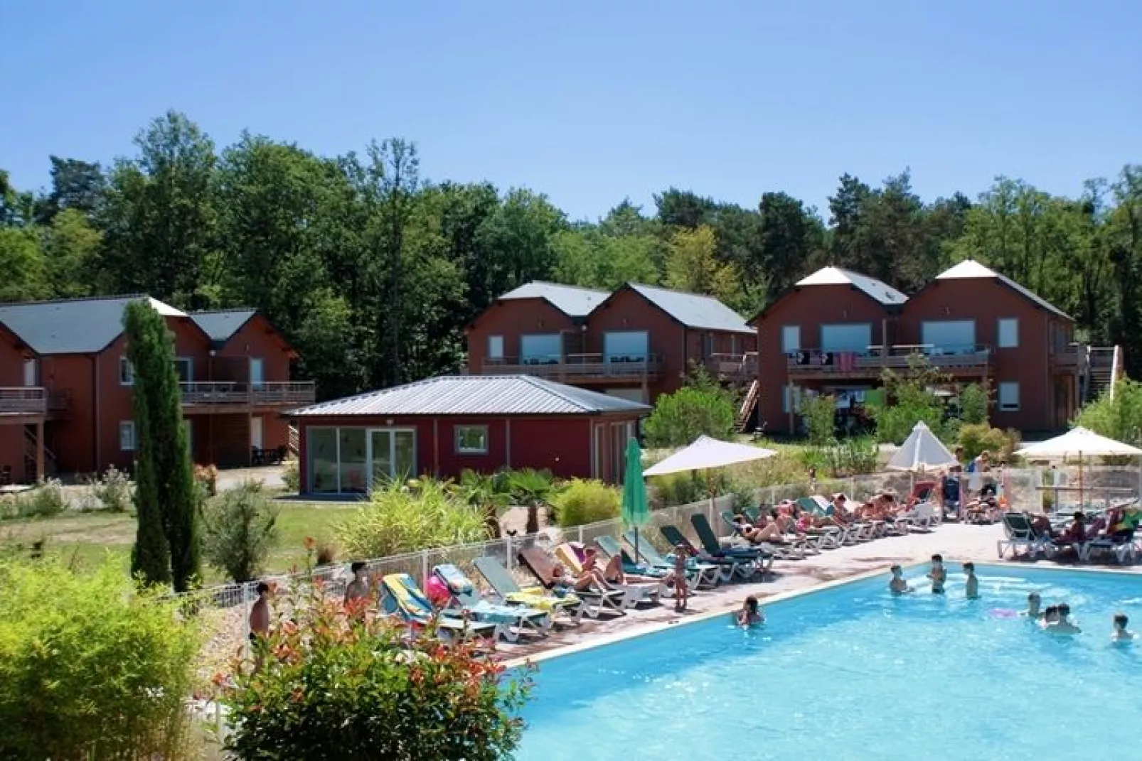 Relais du Plessis 2-Pool
