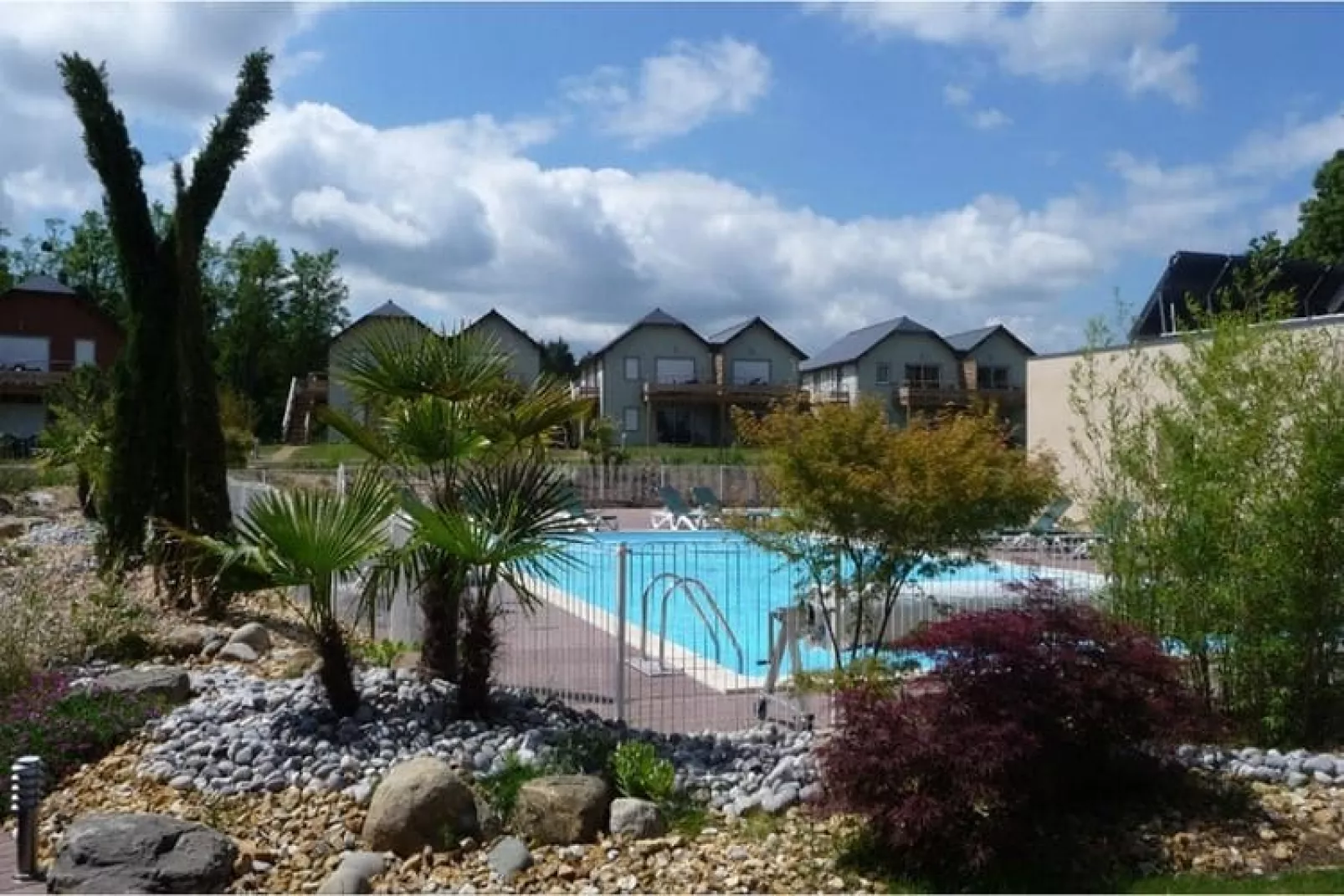 Relais du Plessis 2-Pool